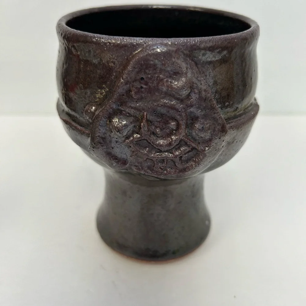 Jerry Harper stoneware pottery /Handcrafted  Brutalist looking / stoneware Mug